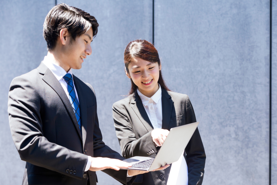 ターゲットに響く　採用サイト　事例